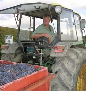 Michel Fay au chargement de Raisins
