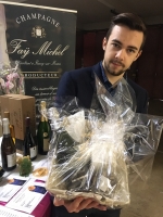 Champagne Fa Michel - Tombola de Paques chez Guyaux