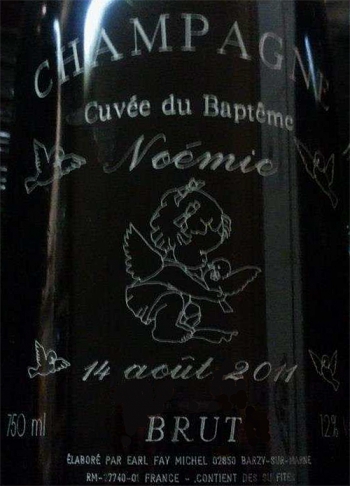 Champagne Fa Michel - EXEMPLE DE GRAVURE BAPTEME